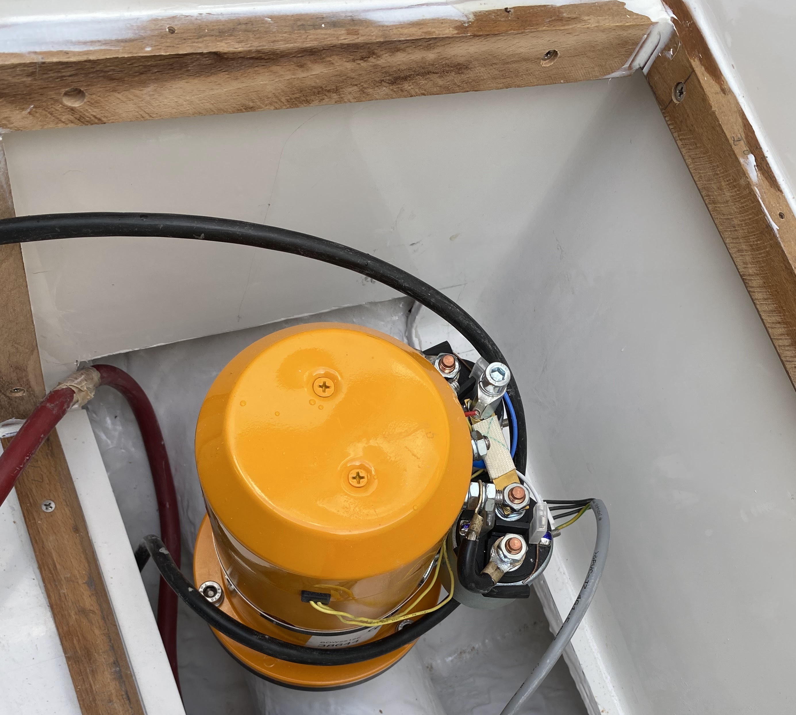 thruster on motorboat